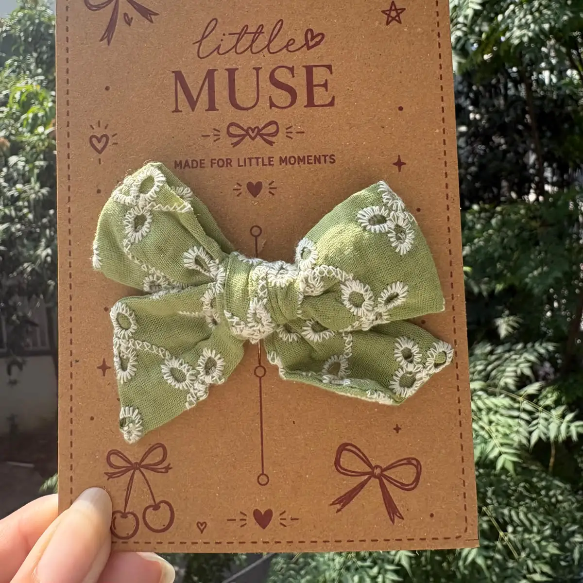 Parrot Green Chikankari bow