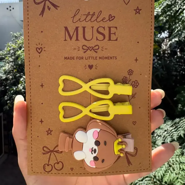 Hair pins Yellow